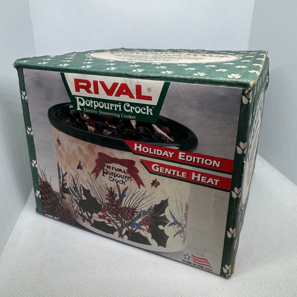 Vintage Rival Potpourri Crock Model 3206 Winter Evergreen Pine Trees Cardinal - Picture 2 of 11